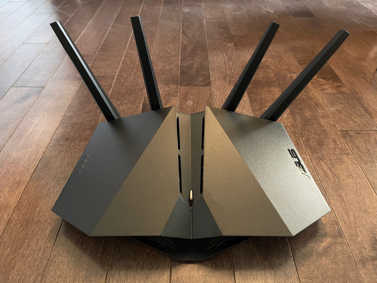 ASUS 6-Stream Wireless AX5400 Dual-Band Wi-Fi 6 Gaming Router